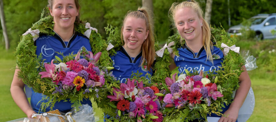 Trio Ilse Tuinenga wint in Oentsjerk