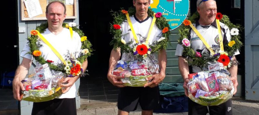 Partuur Tiede Boorsma wint in Schingen bij de heren 50+