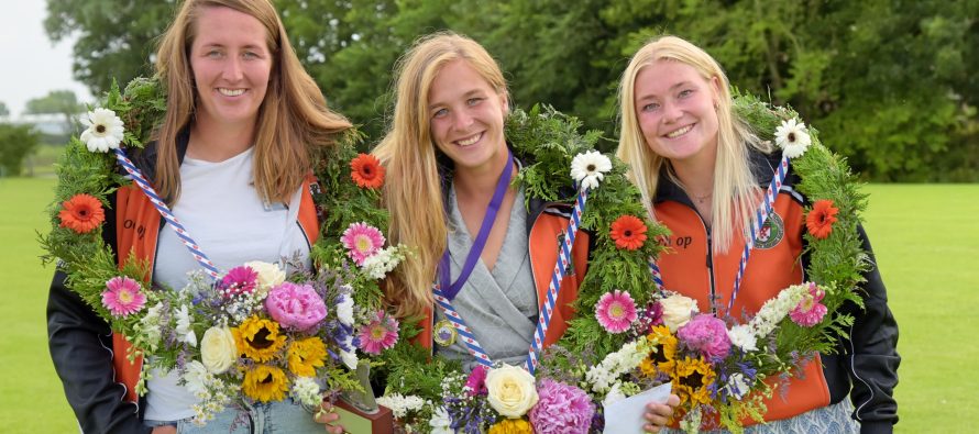 Trio Ilse Tuinenga overklast Nynke Sijbrandij c.s. in Sexbierum