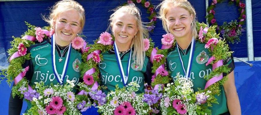 Partuur Roelie Kroondijk wint bij de dames hoofdklasse