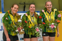 Larissa, Anouk en Gerde prolongeren winst tijdens Afdelingswedstrijd bij K.V. “Jan Bogtstra”.