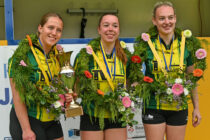 Larissa, Anouk en Gerde prolongeren winst tijdens Afdelingswedstrijd bij K.V. “Jan Bogtstra”.