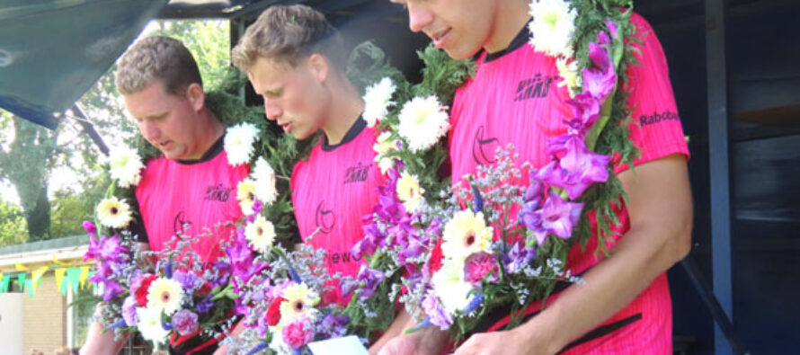 Trio Wytze Wassenaar c.s. eerste bij 1e klasse heren in Makkum