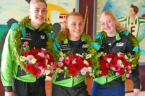Gerbrich, Brecht en Noelle in de kransen tijdens Junioren Competitie in een Stormachtig Broeksterwald